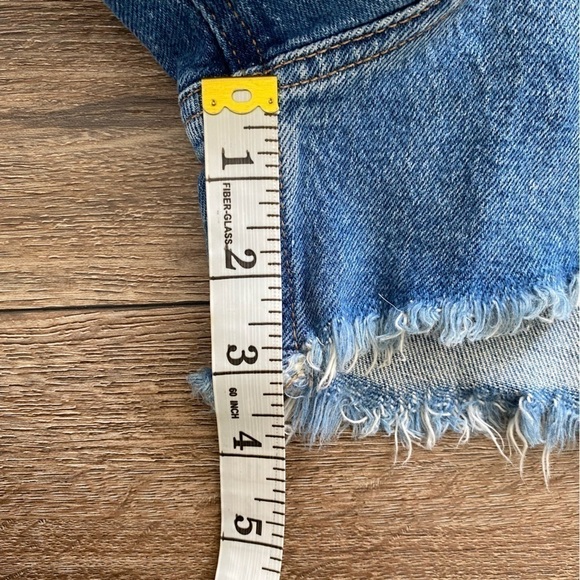 NWT Abercrombie & Fitch The Mom Shorts High Rise Distressed Women’s 35 - Picture 11 of 14